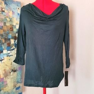 Drape Neck 3/4 Sleeve Tee